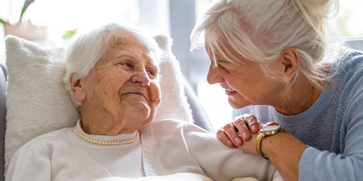 Choosing the right memory care community for your parent or loved one